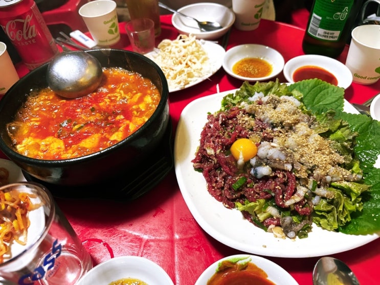  부평역 30년전통 영철이네 포장마차 한우육회탕탕이