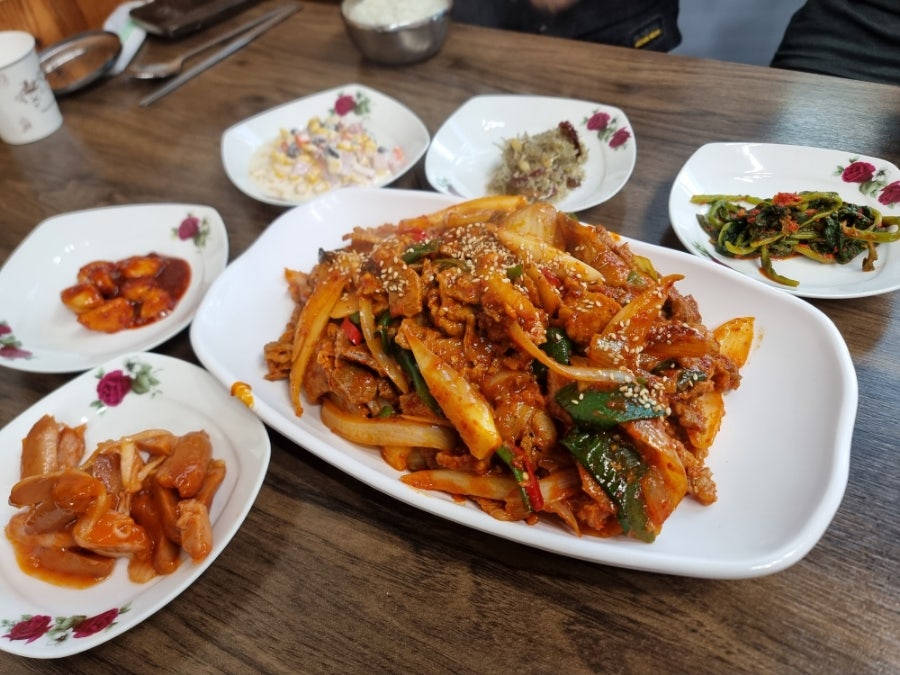 덕이네밥상 사진 4