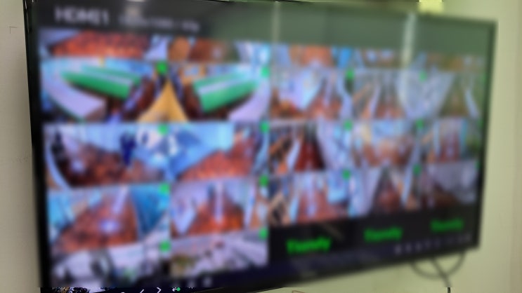  모전중학교 HDMI 분배기 교체 작업