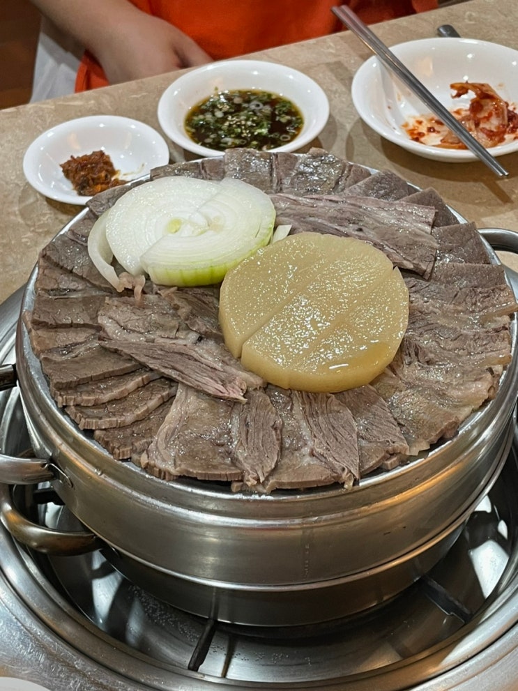  중구 무교동 맛집 곰국시집 수육, 곰국수!