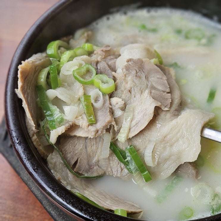  울산 풍자 또간집 방어진 맛집 진한 돼지국밥과 유니치킨 후기