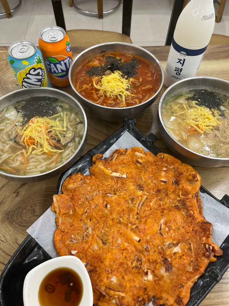  [강릉] 강릉역 근처 새벽6시까지 하는 찐맛집 "강릉국시집" 장칼국수, 감자수제비, 멸치칼국수, 오징어김치전 후기