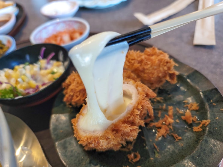  판교 맛집 돈까스 자꾸만 생각나는 비즐