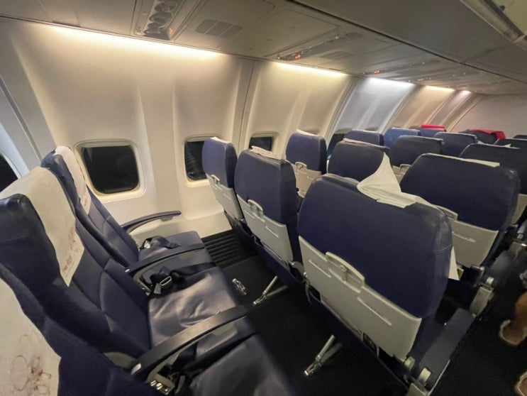  세부여행 티웨이 인천-세부 막탄 B737-800 항공기 TW175, TW176 출발 지연, 좌석, 탑승 후기