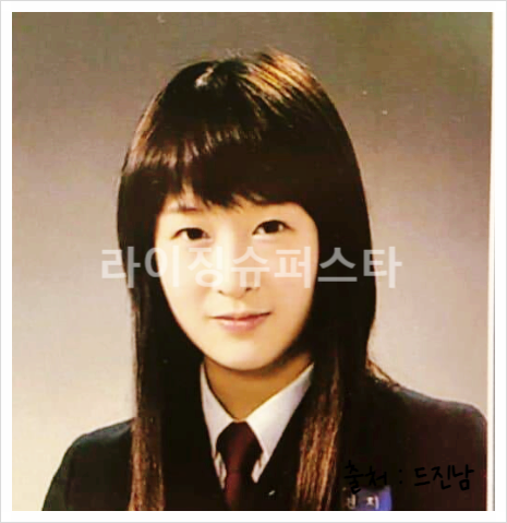  나는솔로 22기 영숙 졸업사진 사기캐 과거 현재 외모 자기애 성형 기초대사량 유전 자기자랑 코웃음 대박 영철 이쁘다