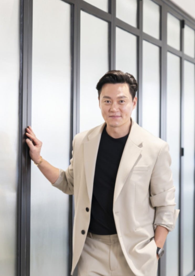 '서진이네2' 마친 <b>이서진</b>, 유재석·유연석 만난다..'<b>틈만</b> 나면... 