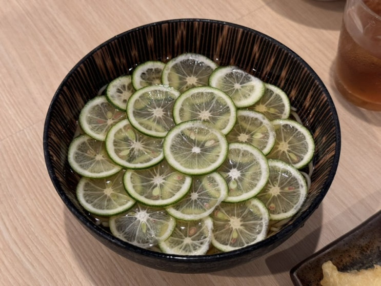  후쿠오카 하카타역 점심 : 스다치 소바가 맛있던 소바 코우사쿠 そば 耕作 + 바로 옆 바틀샵 샴드뱅 추천