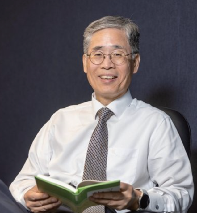 신평 프로필 - 변호사 경력 나이 고향 학력 정치 선거이력 가족관계