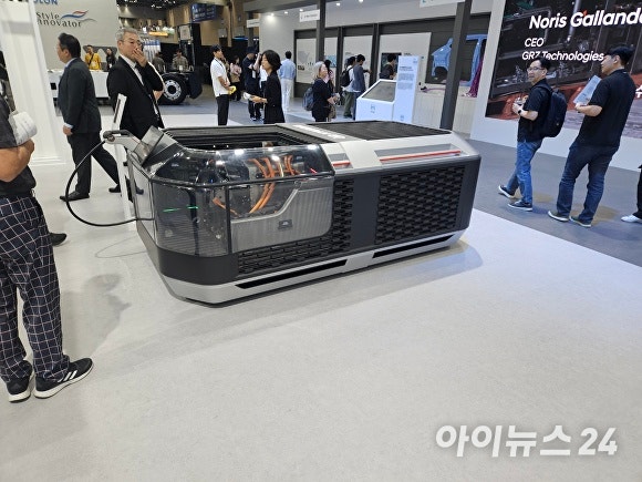"폐플라스틱을 에너지로"...현대차가 그리는 '수소사회' "폐플라스틱을 에너지로"...현대차가 그리는 '수소사회'