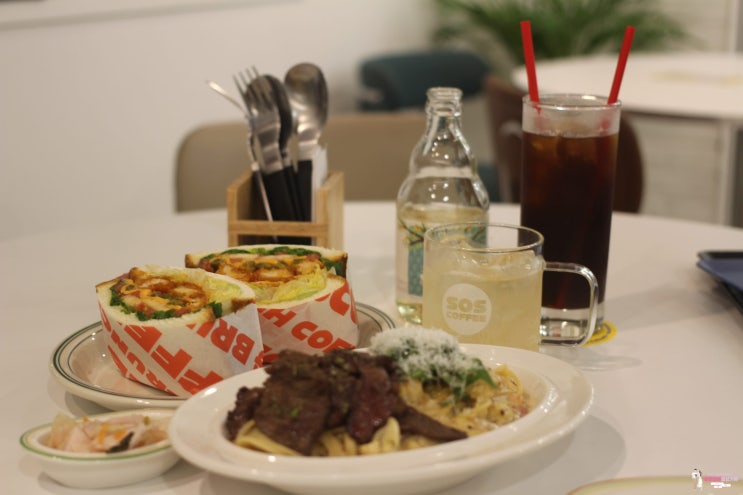 석촌역 카페 잠실 브런치 맛집 'SOS커피 브런치 석촌역점'