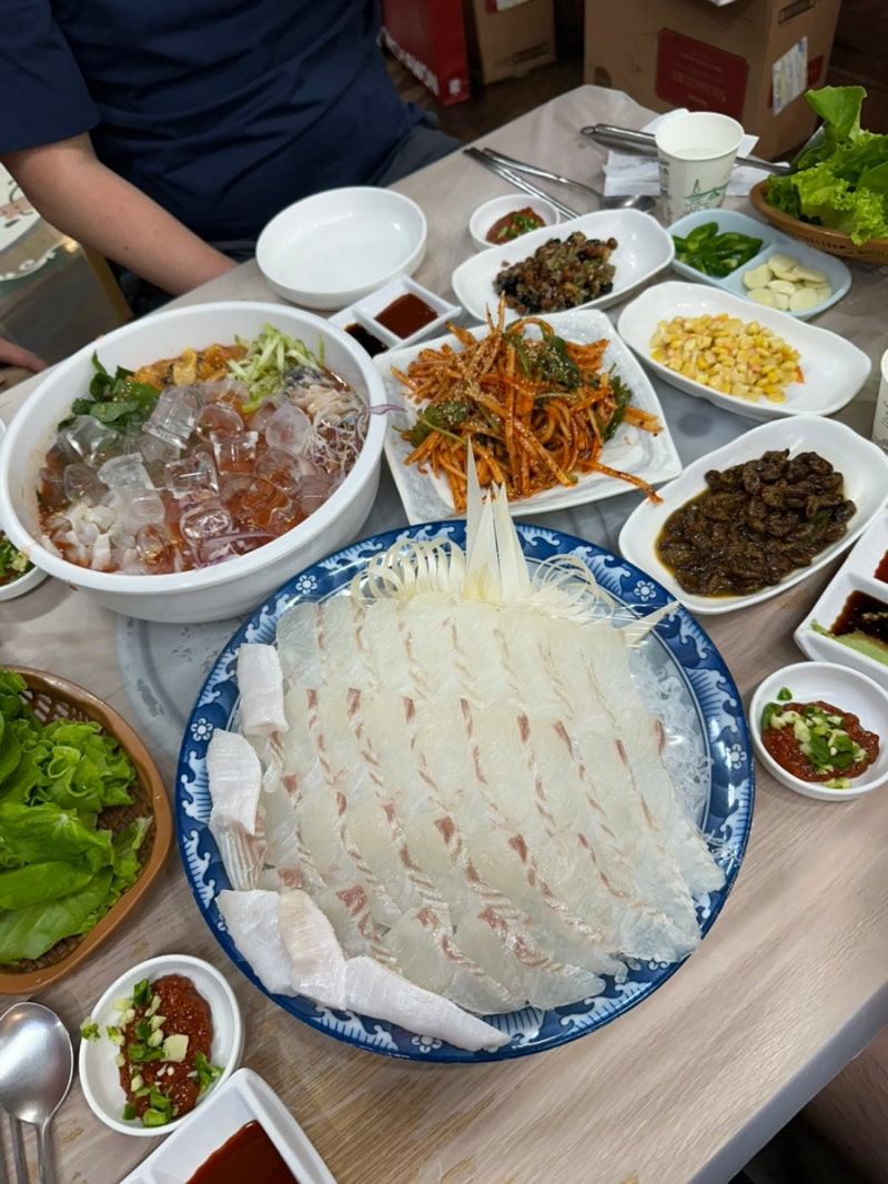 골든베이cc 맛집 등대횟집 내돈내산 후기 JMT