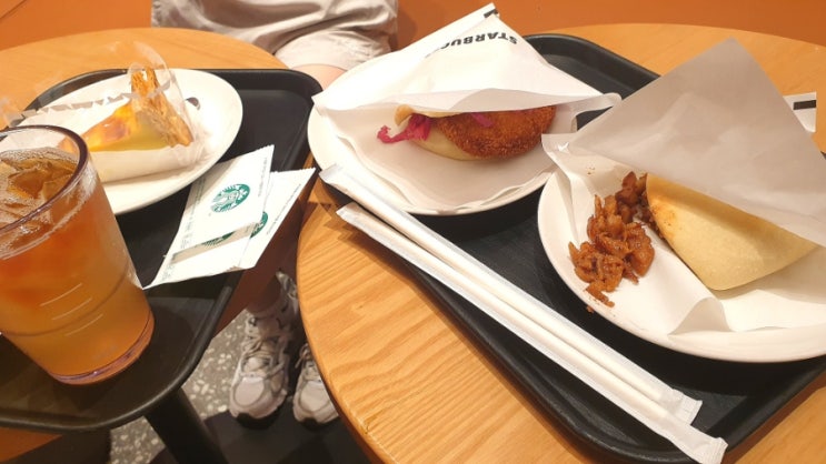스타벅스 밀레앙 스타벅스 플랑, 치킨 빅바오 샌드위치, 쉬림프 빅바오 샌드위치, 골든 애플 블랙 티 솔직후기 스타벅스 밀레앙 스타벅스 플랑, 치킨 빅바오 샌드위치, 쉬림프 빅바오 샌드위치, 골든 애플 블랙 티 솔직후기