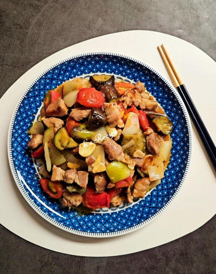 가지 돼지고기볶음 토마토 목살볶음 굴소스가지볶음 한그릇요리 가지 돼지고기볶음 토마토 목살볶음 굴소스가지볶음 한그릇요리