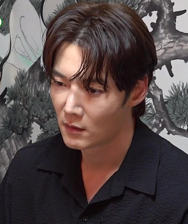 최진혁 이건주 신당 신점 독립하면 안된다 미운우리새끼 최진혁 이건주 신당 신점 독립하면 안된다 미운우리새끼