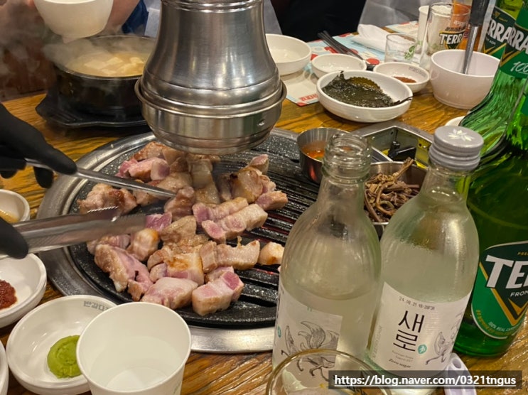  [강남역고기집] 회사 단체 회식 후 목살먹으러 또간집- '반갑다 하대포'