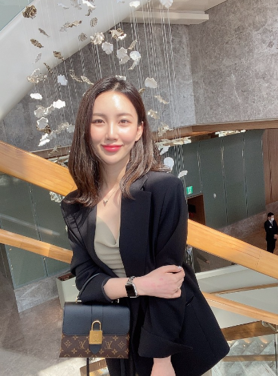  고급스러움의 끝판왕 루이비통 록키BB 모노그램 !!