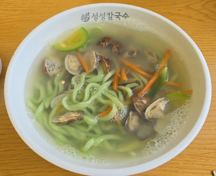  [위례 광장 트램맛집]부추생면 칼국수 얼큰칼제비 위례 성성칼국수