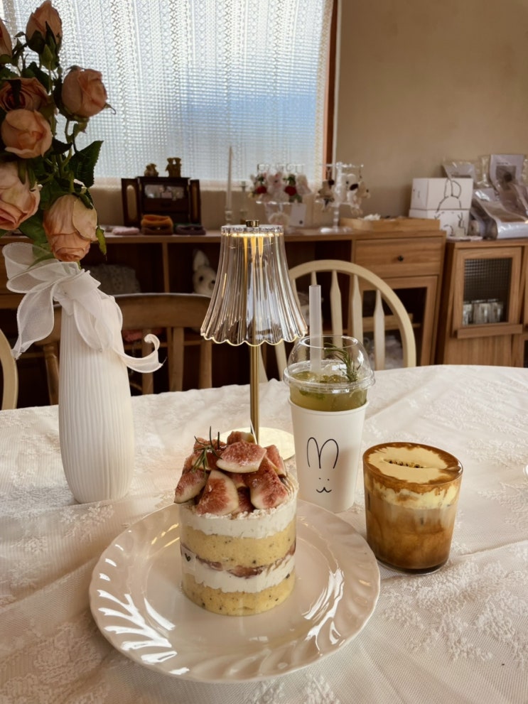  제주서쪽카페 추천 제주포슬:) 글루텐프리 무화과케이크 맛집