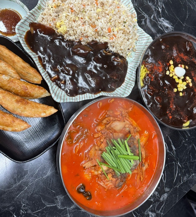  수원 화서역 스타필드 근처 중식 맛집 교동짬뽕1986