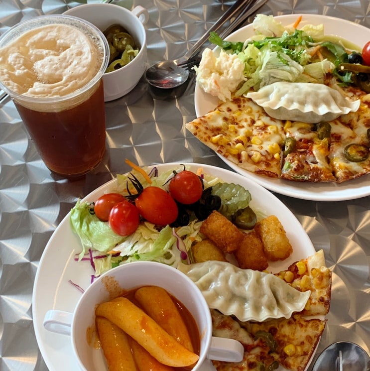  홍대 뷔페 올유캔잇 피자 맛집 가성비 좋은 상수점 리뷰