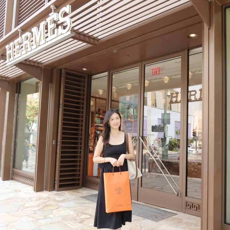  하와이 명품 쇼핑 추천 에르메스(HERMES)매장에서 쇼핑했어요