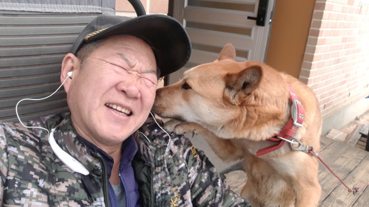 [세태] <b>새해 첫날</b> 인사 외면하는 놈