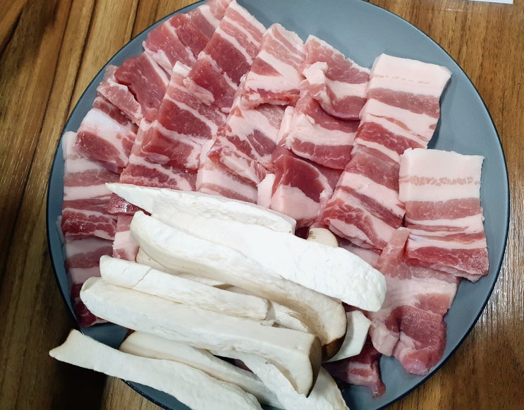  단대오거리 맛집 철뚝길 삼겹살 계란찜 꿀맛