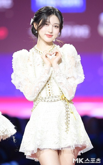 IVE Gaeul Photo Collection