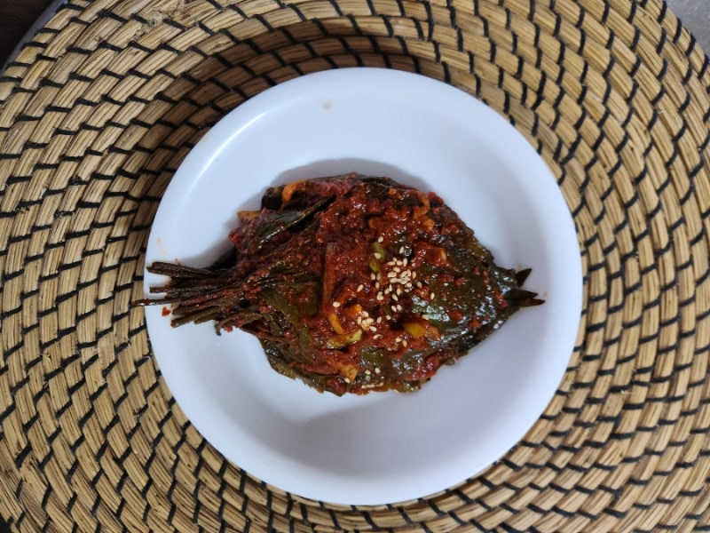 깻잎김치 단풍 깻잎무침 삭힌 깻잎 담는 밑반찬