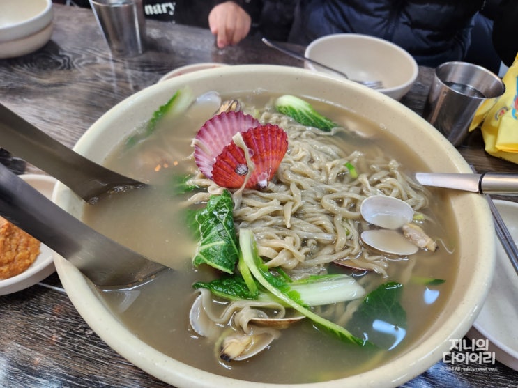  왜관시장 맛집 :: 서울손칼국수, 인심 좋은 식당