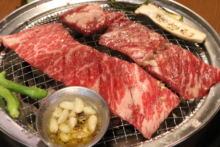  청주 맛집 화로구이 육이 동남지구 본점 소고기가 맛있는 집