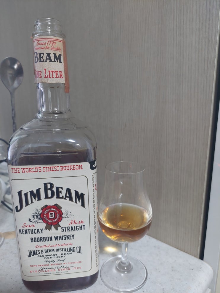 짐빔화이트 올드바틀 리뷰 jim beam white 1960s