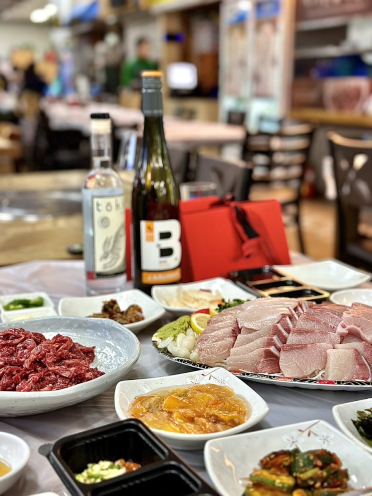  가락시장 횟집 용천수산 : 대방어 킹크랩 맛집 회센터 회 포장