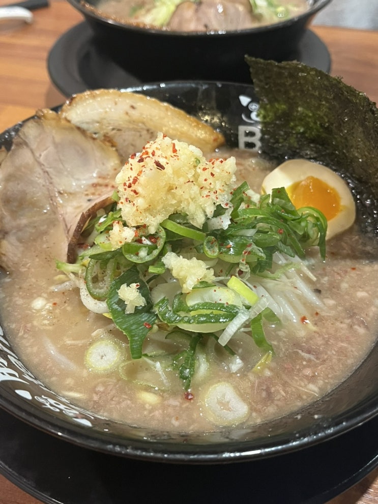  홍대 신촌 부탄츄 혼밥하기 좋은 라멘 맛집