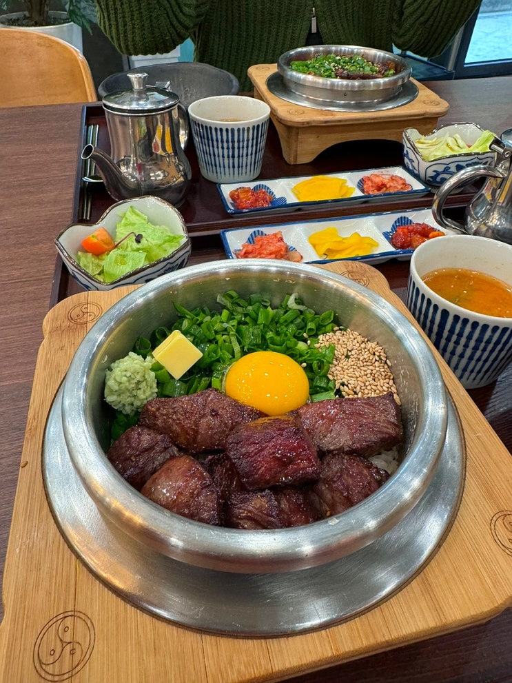  청주 지웰시티몰 : 담솥 치즈가 쭉 솥밥 맛집 (feat. 4dx 노량)