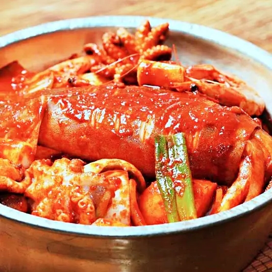  1월3일 생방송투데이 역주행 신용산역 핫플 갈비씨 해물갈비찜 맛집 용산 아이파크 마늘갈비찜, 치즈갈비찜 리뷰 후기 평점