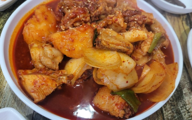 [창원시] 닭도리탕과 LA갈비가 유명한 중앙동 술집, 밥집 못난이집