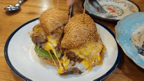  [강릉 초당동 맛집] 패티김 :: 미국감성 물씬, 수제버거와 파스타가 맛있는 애견동반가능한 맛집