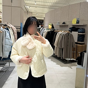 러브앤쇼 매장 패딩 누빔 퀄팅 점퍼 추천 니트 가디건 1월 코디