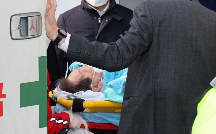 <b>이재명</b> 피습 사건 <b>피의자</b> 당적은? 당적·정치성향 확인 위해... 