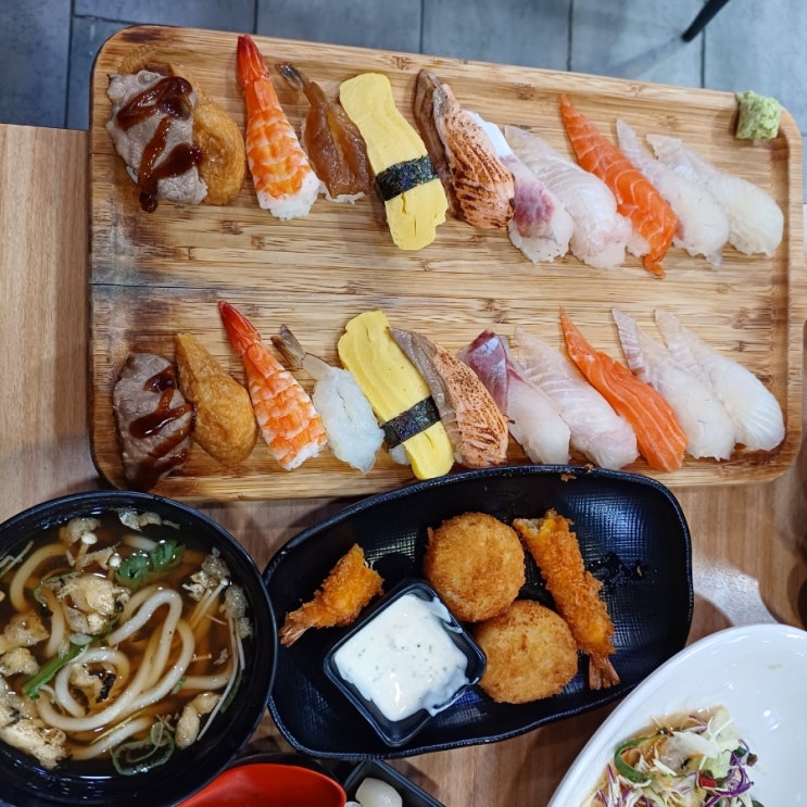  홍초밥 맛있어요^^(내돈내산)