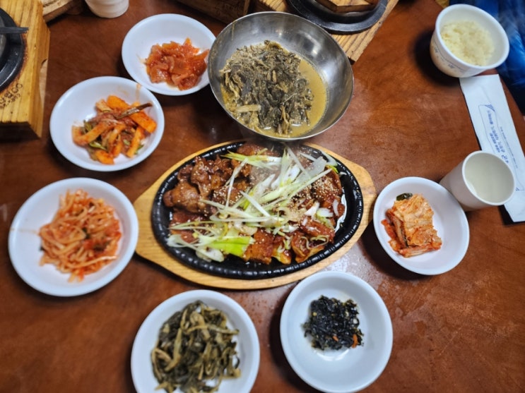 <b>새해 첫날</b> 저녁은 용대리 대모님 밥상으로~