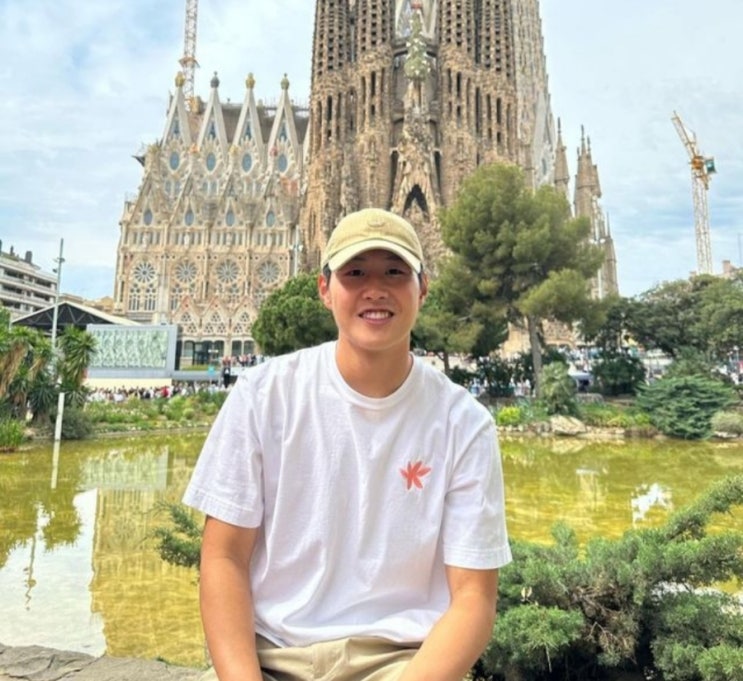 <연예가핫이슈> 이강인이나은, 발리 여행 사진 확산 “커플링까지 꼈네” <연예가핫이슈> 이강인이나은, 발리 여행 사진 확산 “커플링까지 꼈네”