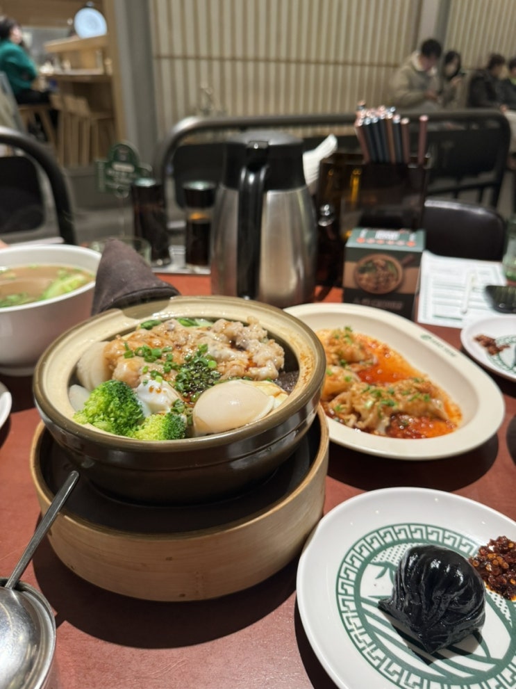  [호우섬] 여의도 더현대서울 맛집 내돈내산 솔직후기 (웨이팅, 예약정보)