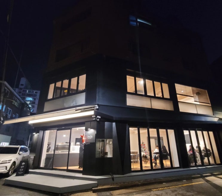  연남동카페 맛과 감각이 어우러진 향긋한 Osds
