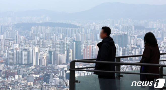  건설업황 IMF 이후 최악? 압구정·한남·여의도 '핫플' 수주 격전