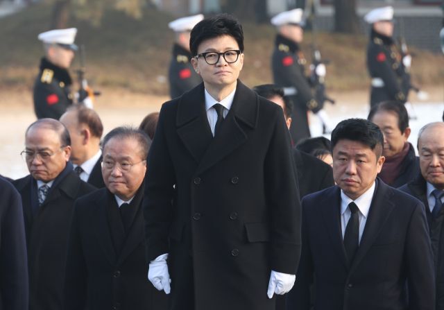 "<b>한동훈</b>이 내일 <b>광주</b>경찰청 오면 디X다". 협박글 작성자... 