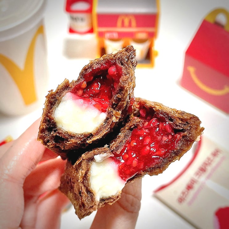 맥도날드 런치 메뉴 가격 맥런치 시간 라즈베리 크림치즈 파이