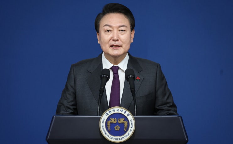 쌍특검법 거부권 행사…<b>대통령실</b>"합의없이 처리 깊은 <b>유감</b>"
