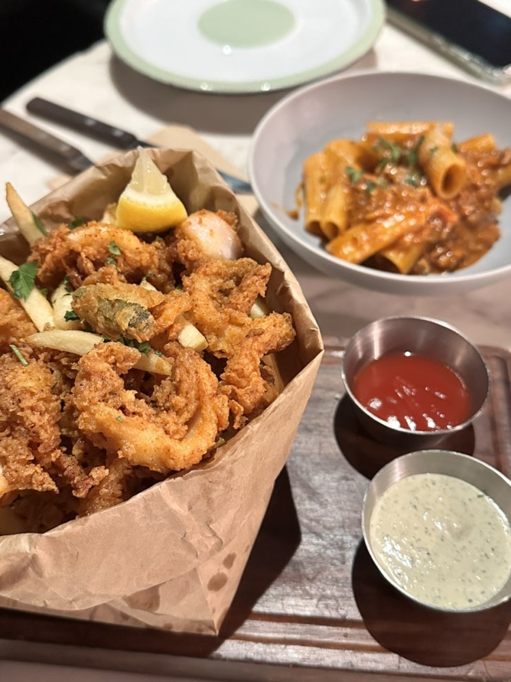  고속터미널 데블스도어_깔라마리 튀김 맛집